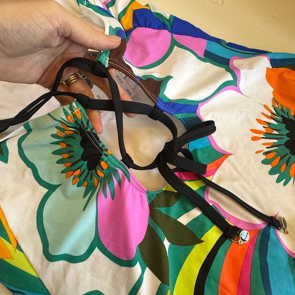 La Blanca One Shoulder One Piece Swimsuit in Sun Catcher NWT Plus Size 18W - Picture 6 of 8